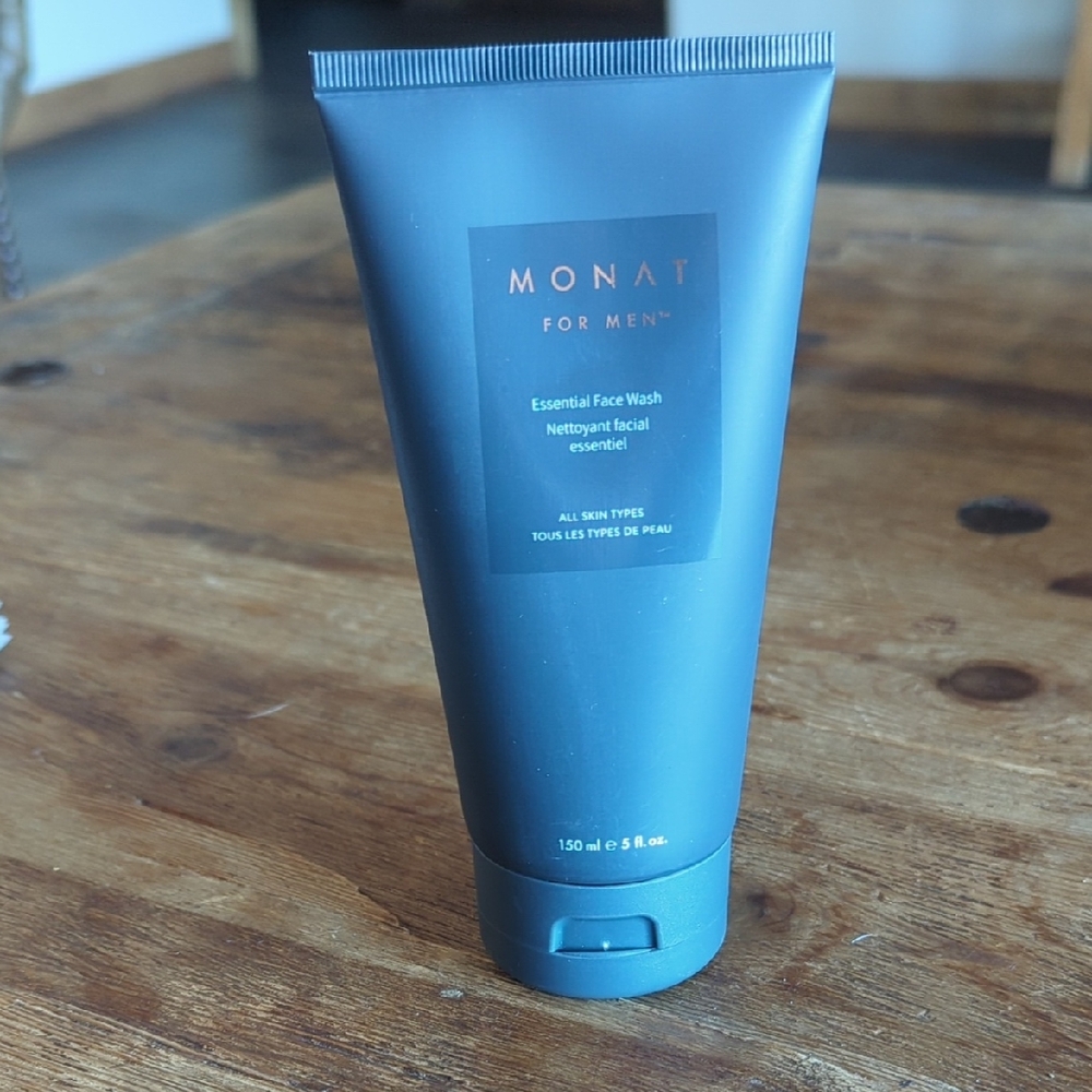 Monat Essential Face Wash for Men
